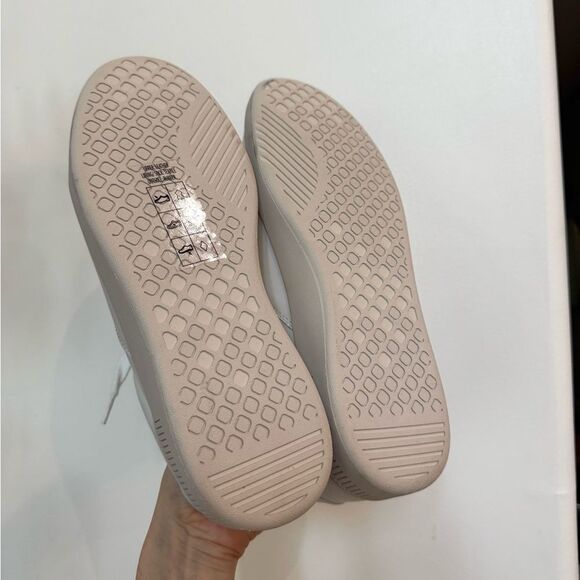 NEW EVERLANE The Court Leather Sneaker in white - Picture 9 of 9